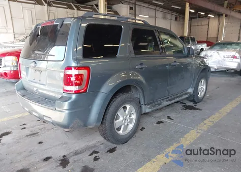 2012 Ford Escape Xlt z USA, uszkodzony, nr VIN 1FMCU0D73CKB33090